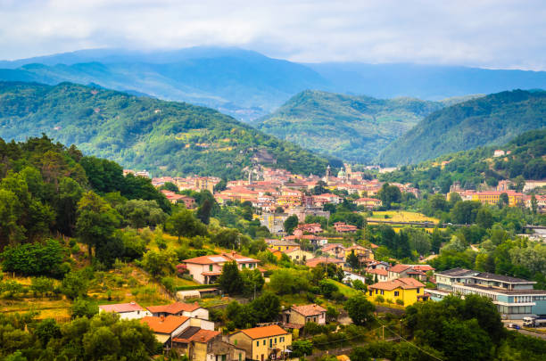 Borgo di montagna tra i boschi dell'Appennino pistoiese